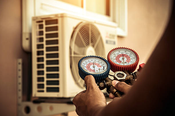 Professional Ac Installation technician working in Lexington, NC